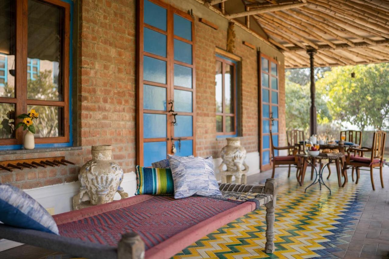 Lohonostays Bamboo House Sadhrana Bagh グルガウン エクステリア 写真