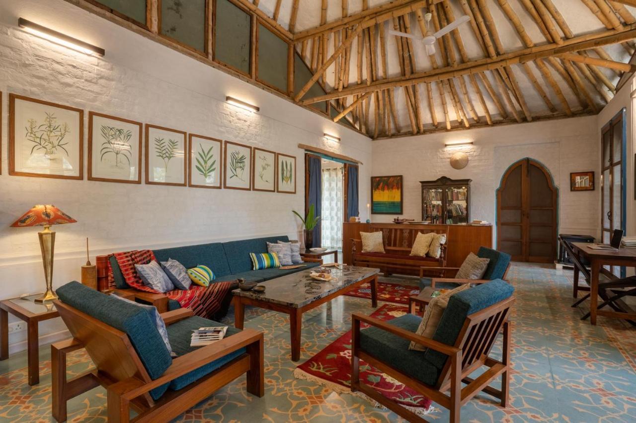Lohonostays Bamboo House Sadhrana Bagh グルガウン エクステリア 写真